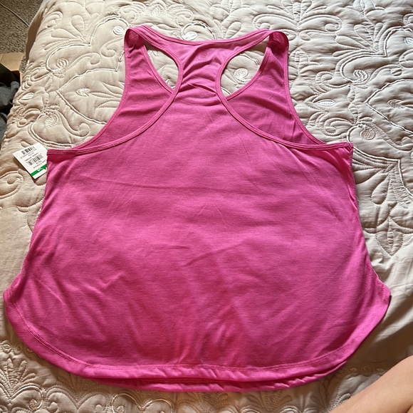 110 NWT LAUNDRY BY SHELLY SEGAL XL WORKOUT TANK - Picture 2 of 6